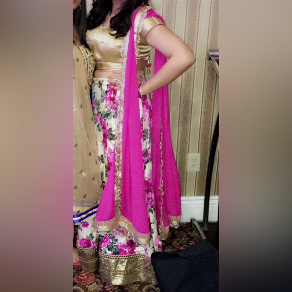 Floral lengha for sale size 8